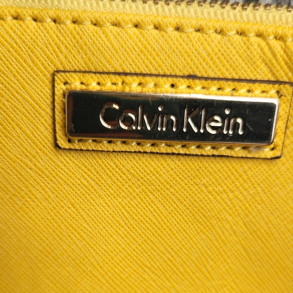 Calvin Klein Card Holder ID Case Yellow - Picture 5 of 5
